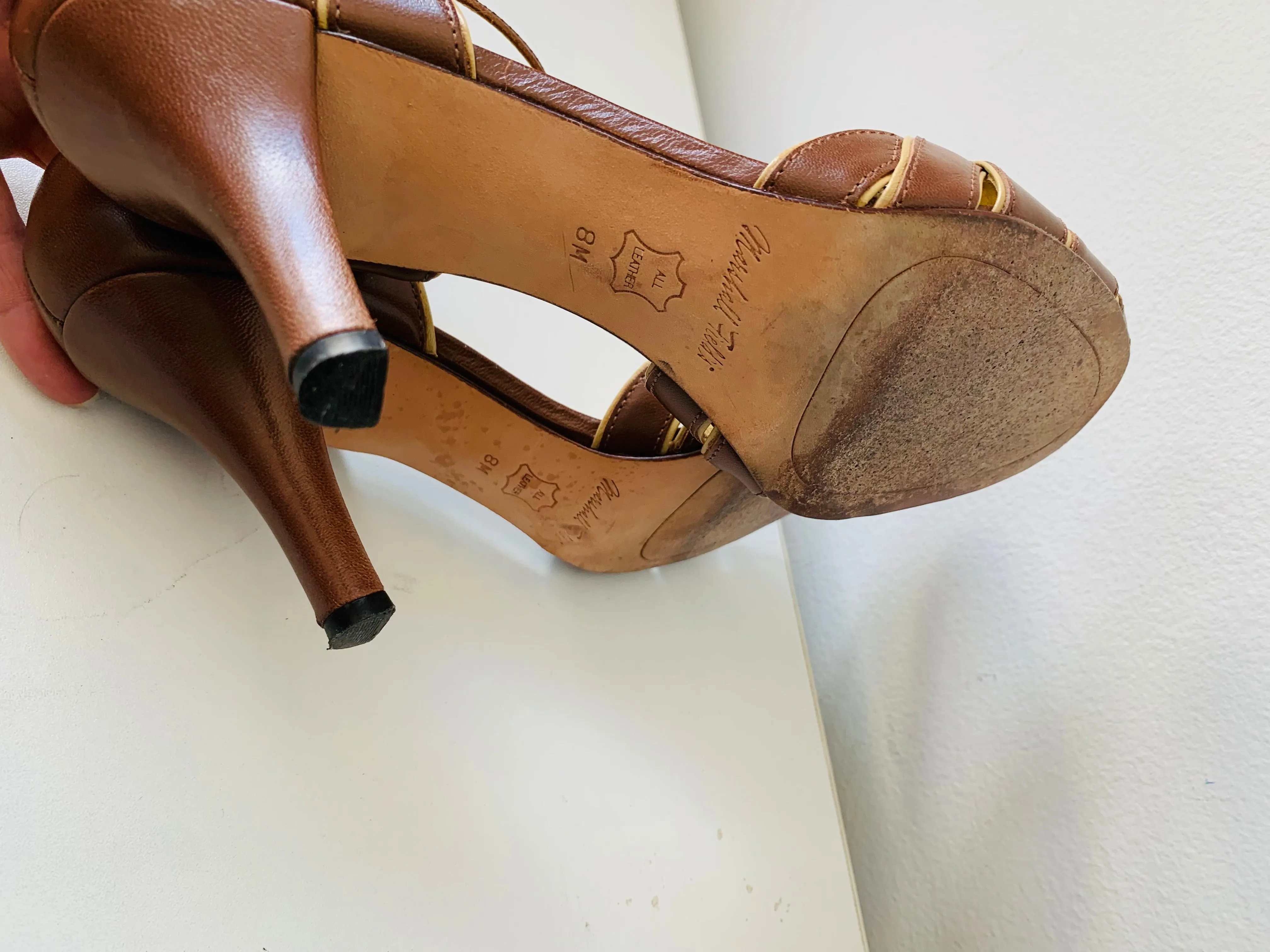 Vintage Marshall Fields Peep Toe Pumps in Brown Leather Size 8